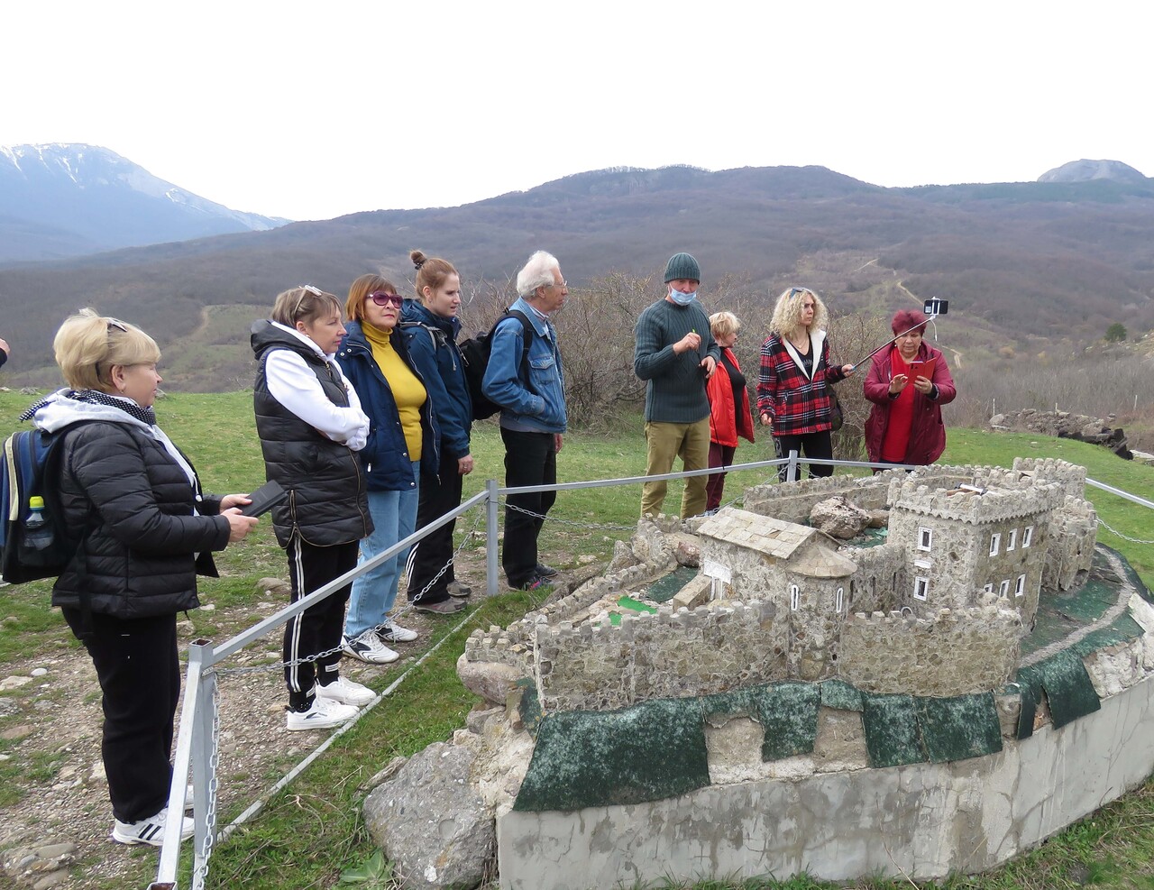 Сохранение памятников культур народов Крыма